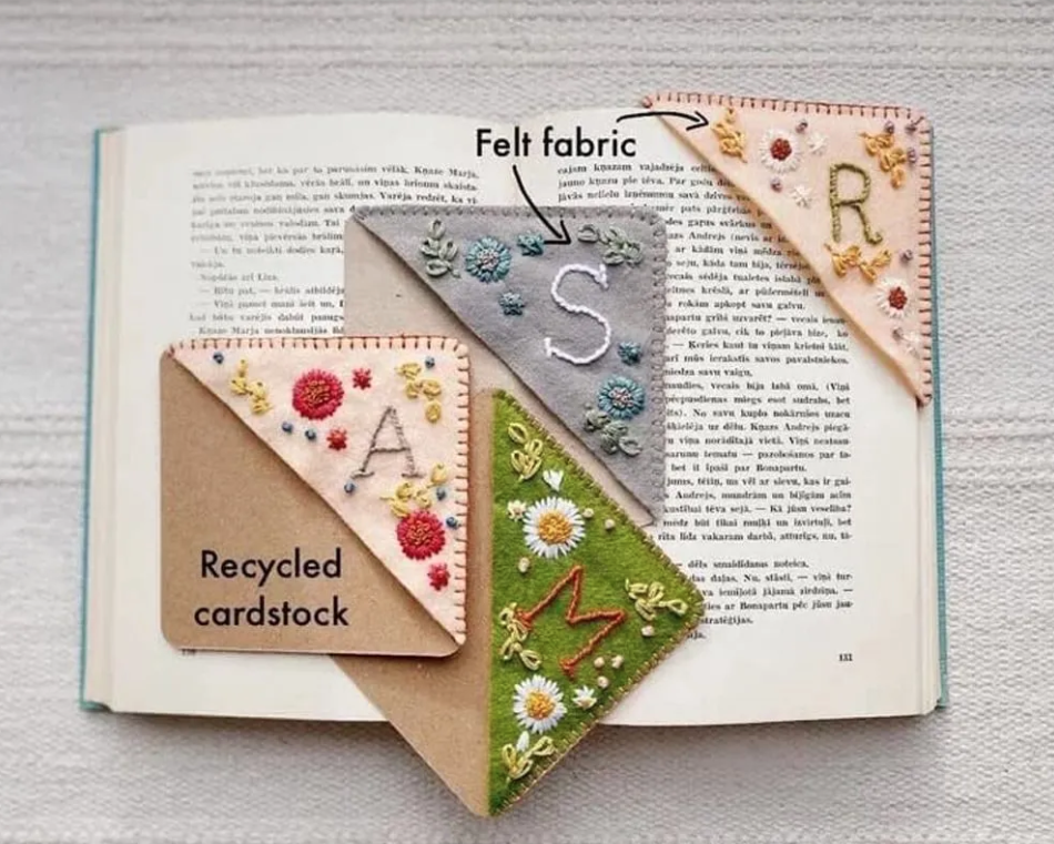 Embroidered Felt Bookmark (Autumn)